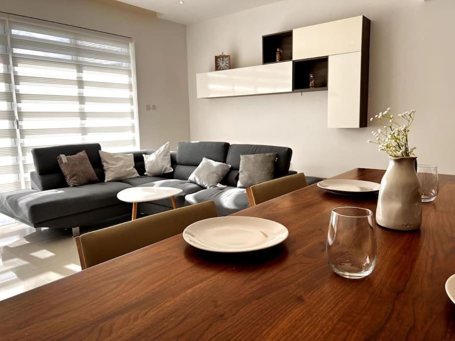 Viewline Seaview Modern 3 Bedroom Apartment Marsaxlokk Exterior photo